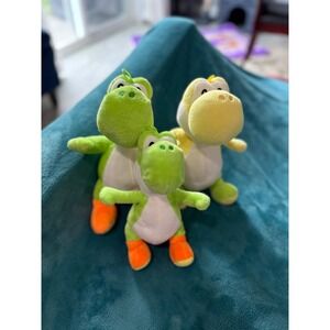 Nintendo Super Mario Yoshi Plush Stuffed Toy Bundle Green and Yellow 3 Piece Set